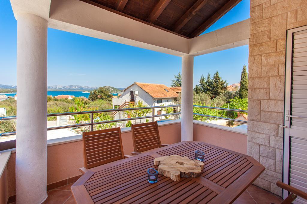 Villa Roza Murter Exterior photo